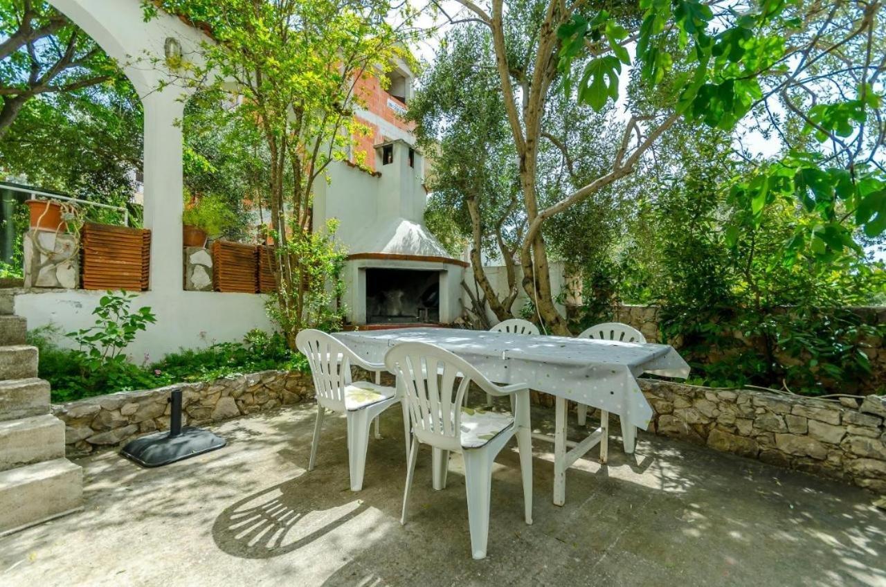 Apartments Doria - 20M From Beach Трогир Екстериор снимка