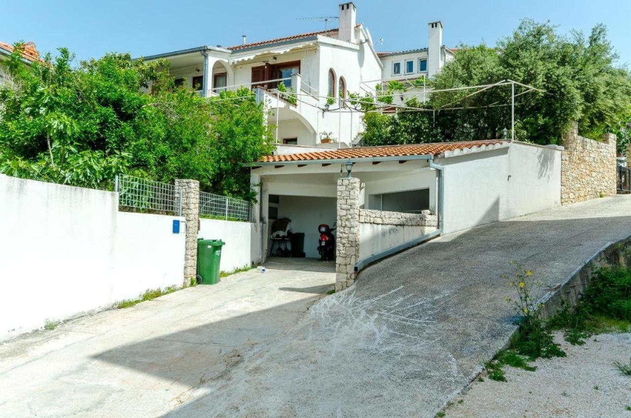 Apartments Doria - 20M From Beach Трогир Екстериор снимка