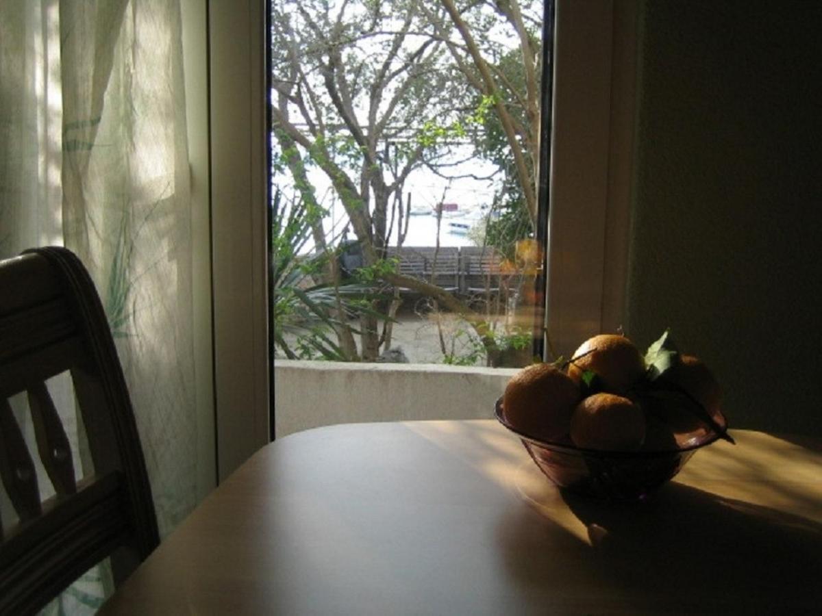 Apartments Doria - 20M From Beach Трогир Екстериор снимка